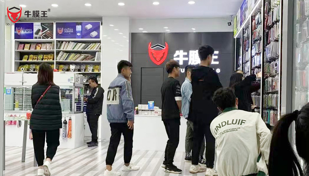 开手机贴膜加盟实体店怎么宣传经营?
